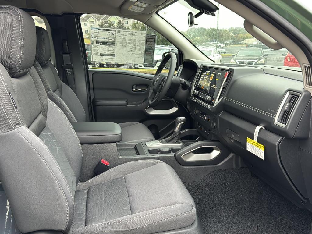 new 2025 Nissan Frontier car, priced at $33,532