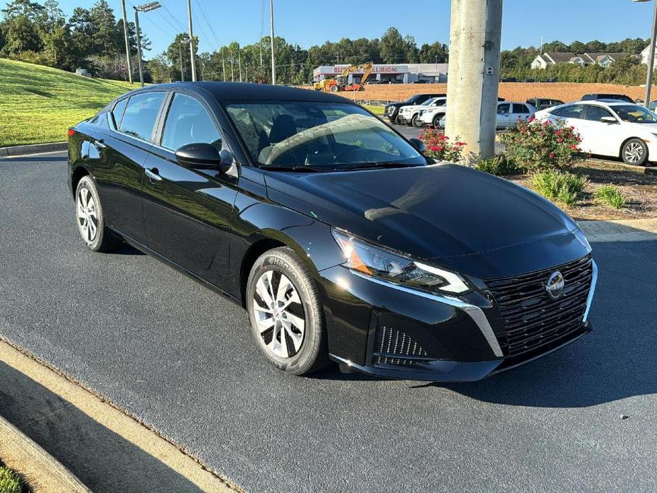 new 2025 Nissan Altima car, priced at $27,140