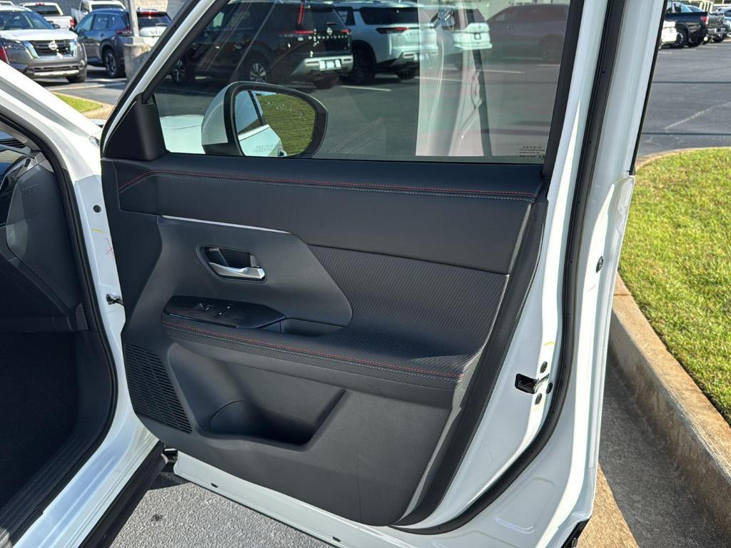 new 2025 Nissan Kicks car, priced at $28,649