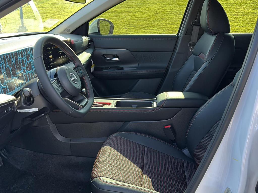 new 2025 Nissan Kicks car, priced at $28,649