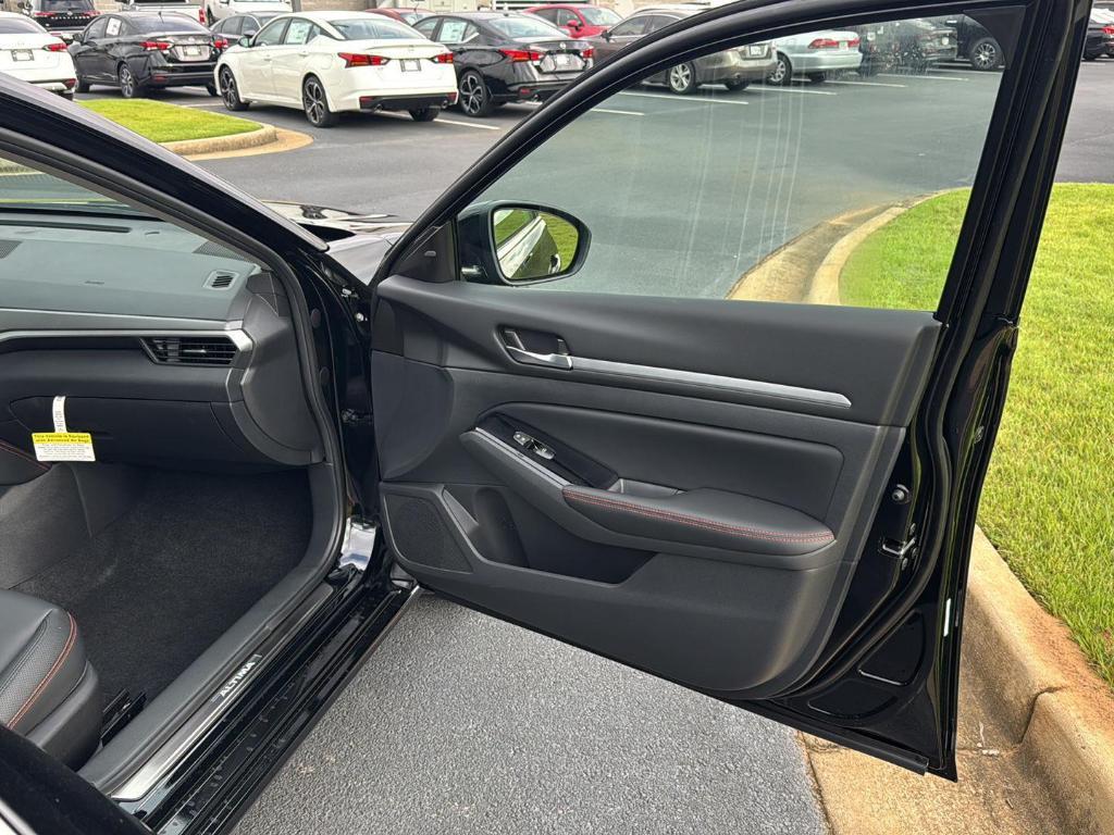 new 2025 Nissan Altima car, priced at $28,050