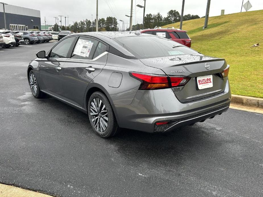 new 2025 Nissan Altima car