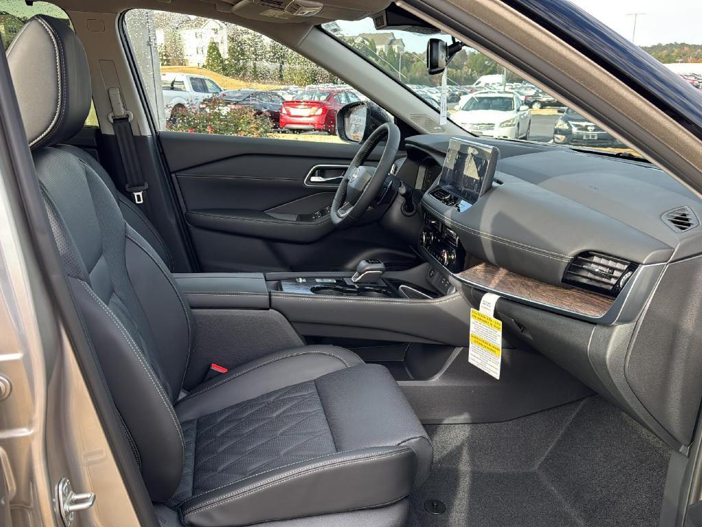 new 2025 Nissan Rogue car, priced at $39,848