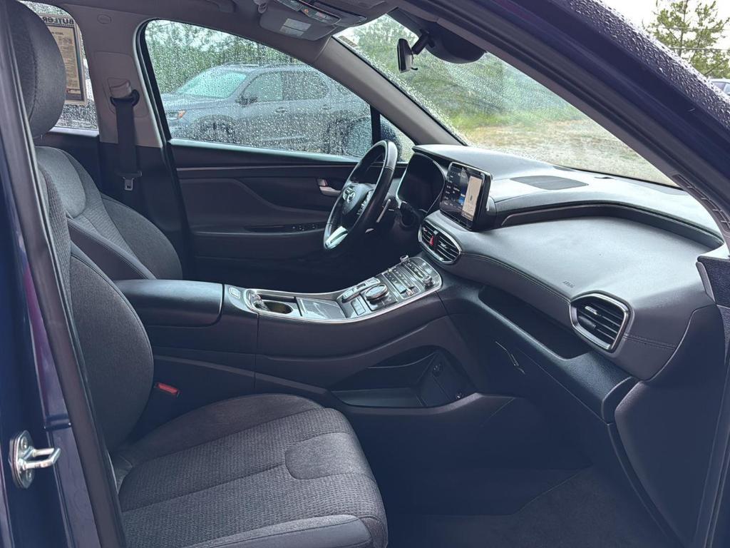 used 2023 Hyundai Santa Fe car, priced at $22,995