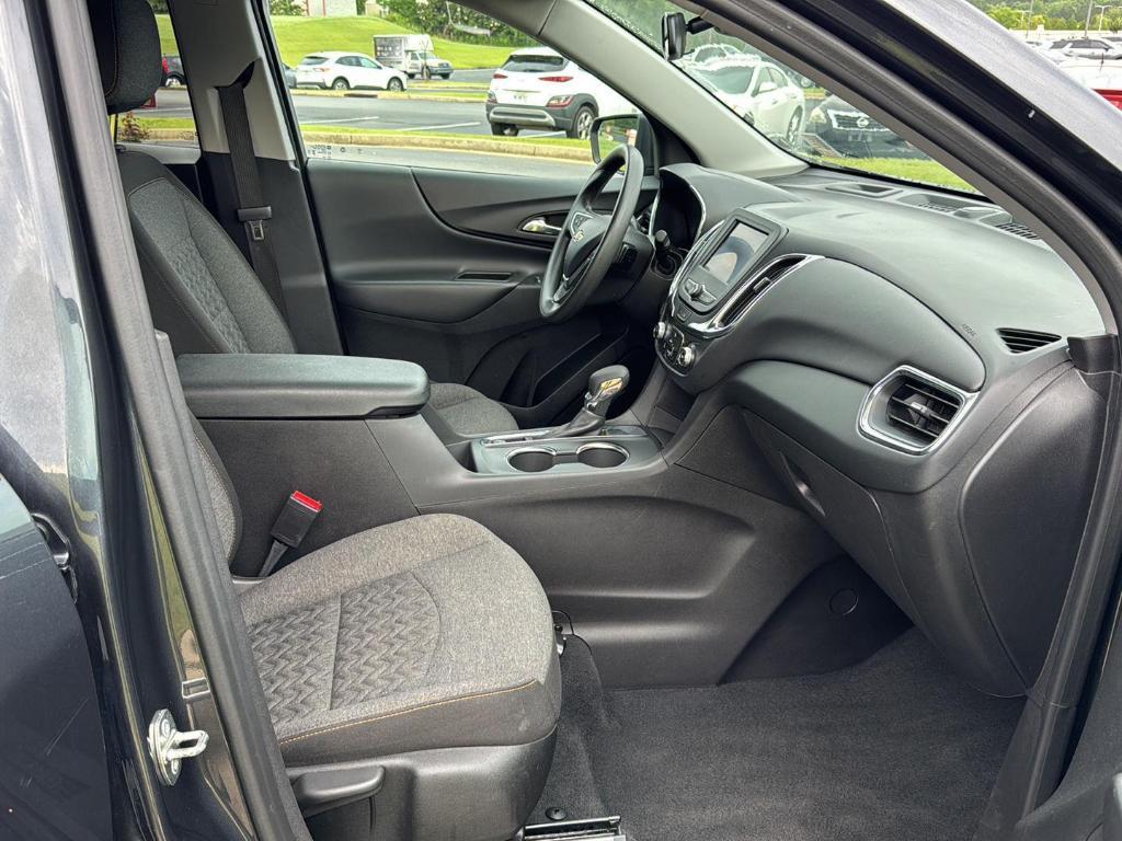 used 2023 Chevrolet Equinox car, priced at $22,895