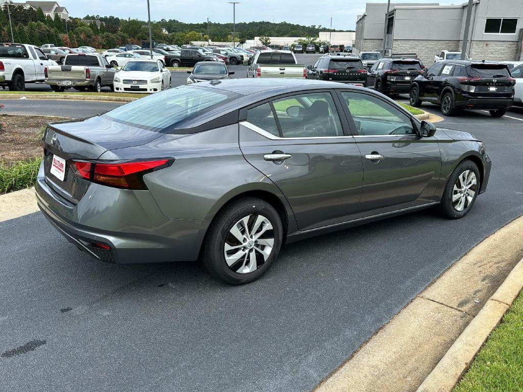 new 2025 Nissan Altima car, priced at $27,505