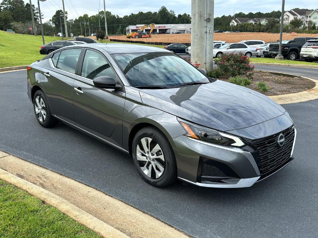 new 2025 Nissan Altima car, priced at $27,505