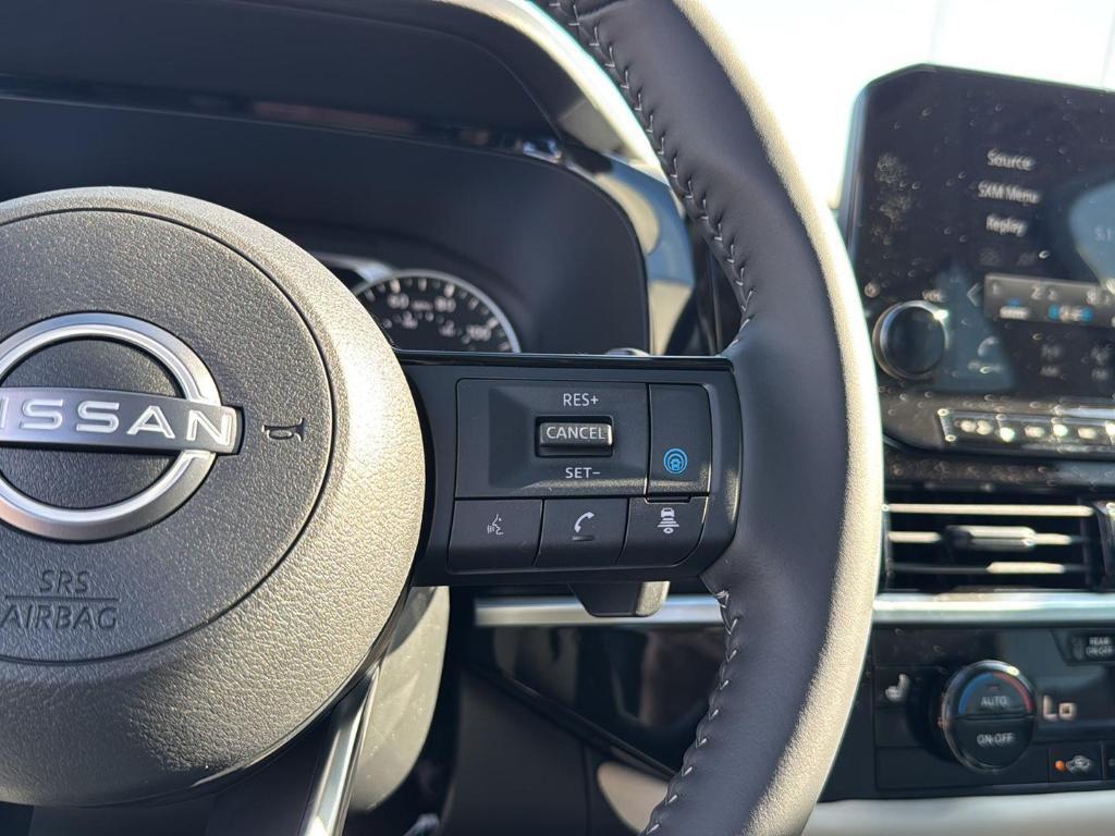 new 2025 Nissan Pathfinder car, priced at $47,100