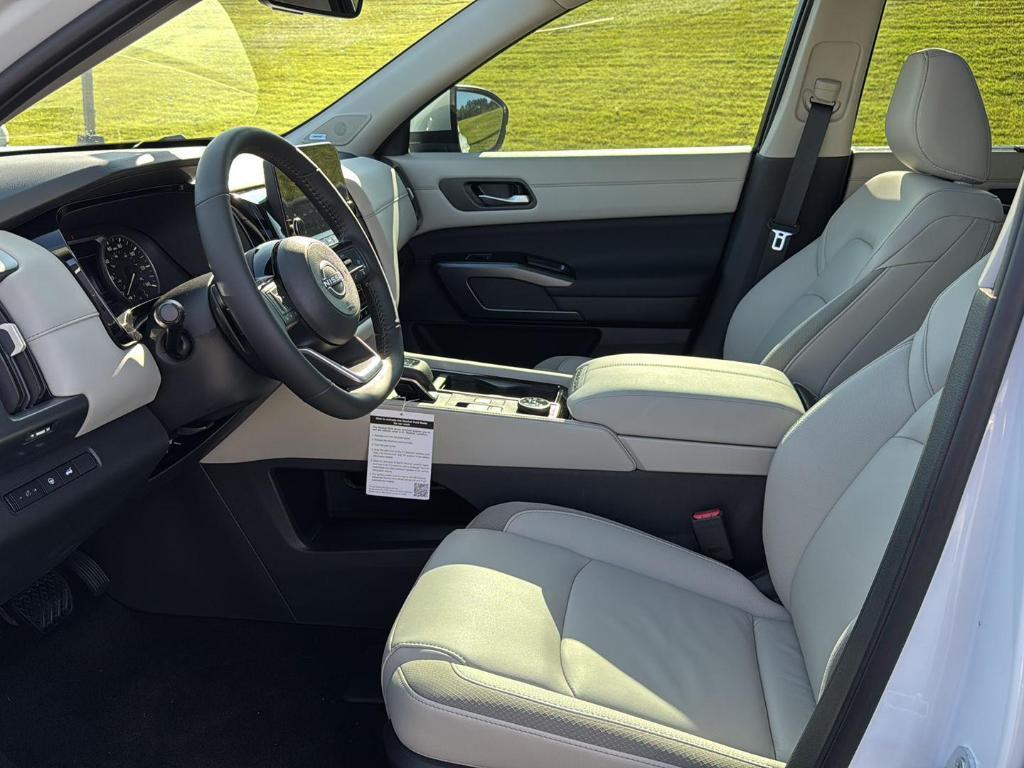 new 2025 Nissan Pathfinder car, priced at $47,100