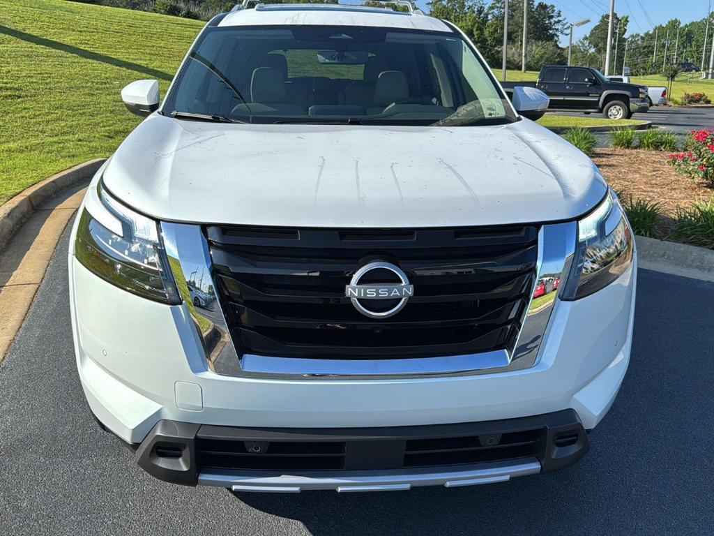 new 2025 Nissan Pathfinder car, priced at $47,100