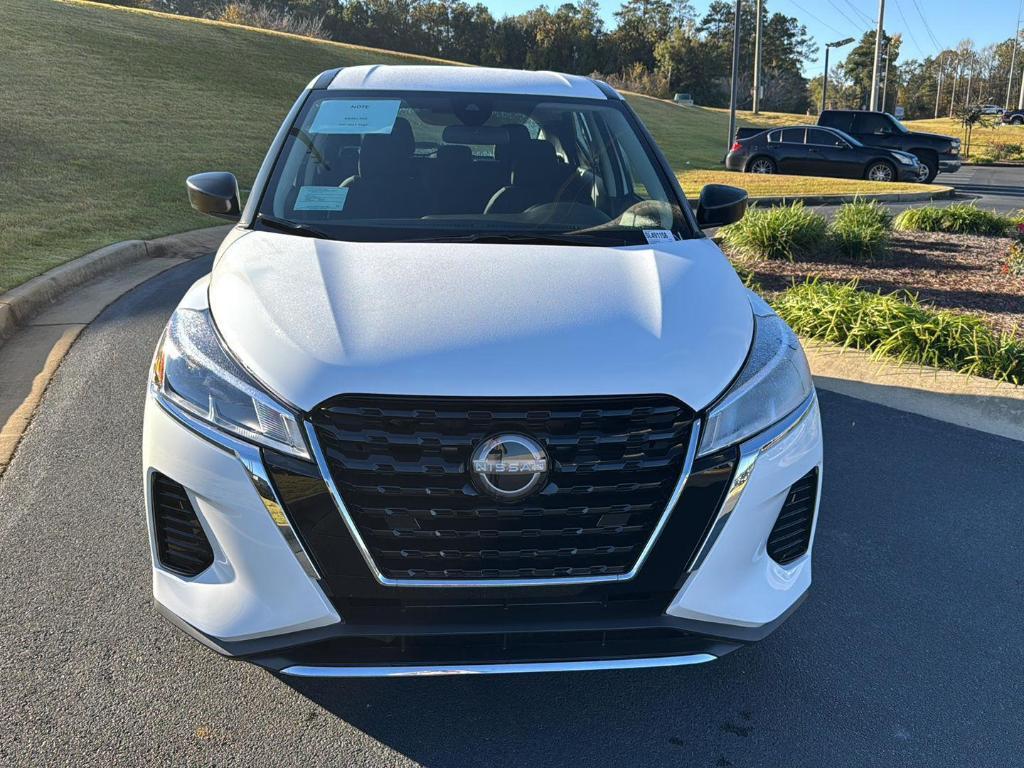new 2025 Nissan Kicks Play car, priced at $21,872