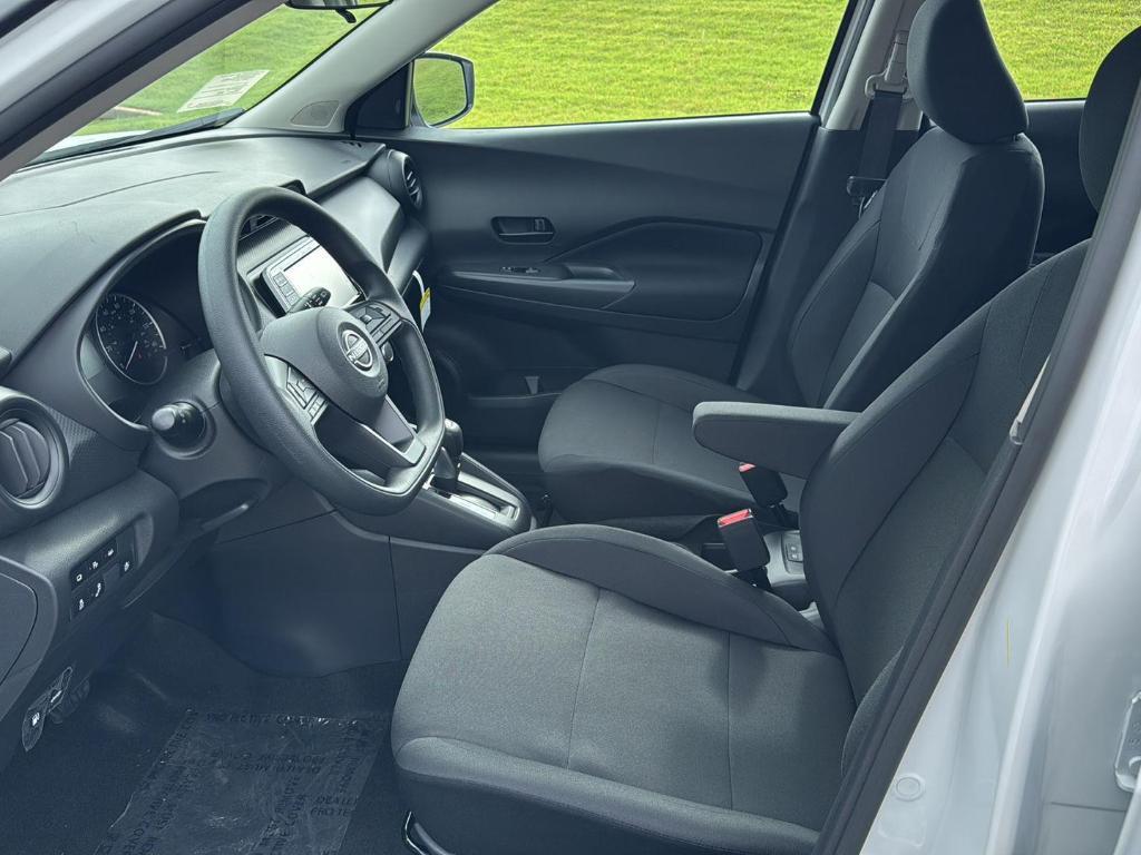 new 2025 Nissan Kicks Play car, priced at $21,516