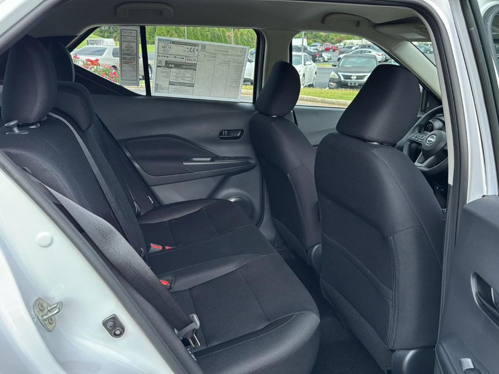 new 2025 Nissan Kicks Play car, priced at $21,516