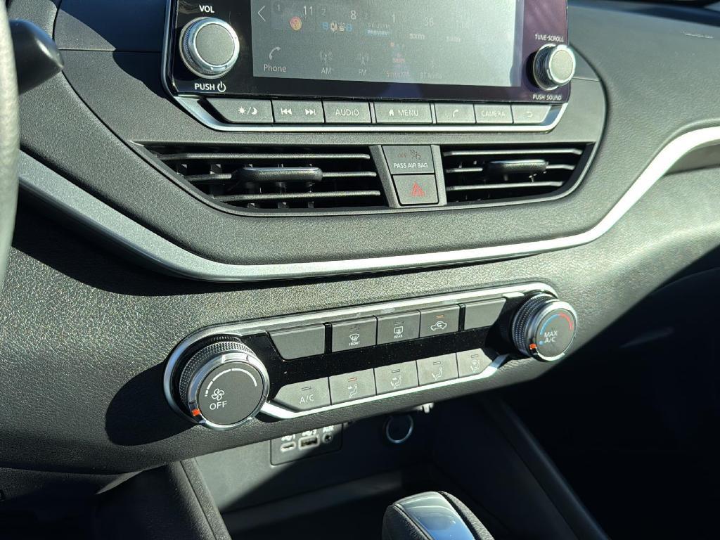 new 2025 Nissan Altima car, priced at $25,414