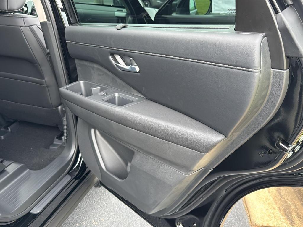 new 2025 Nissan Pathfinder car, priced at $40,228
