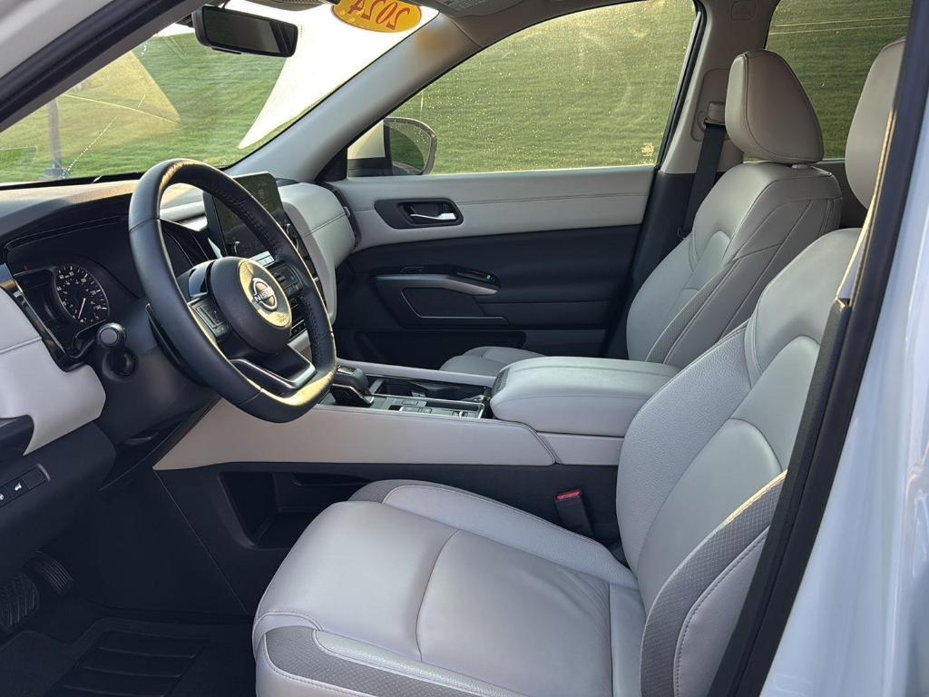 used 2024 Nissan Pathfinder car, priced at $35,695