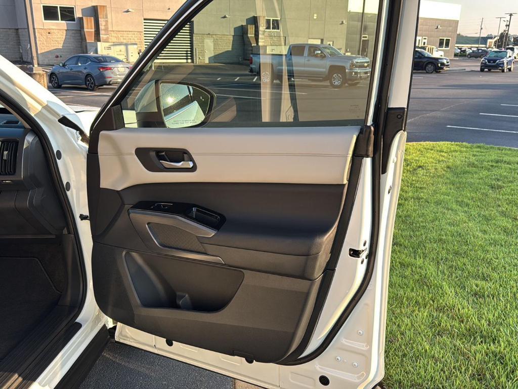 used 2024 Nissan Pathfinder car, priced at $35,695