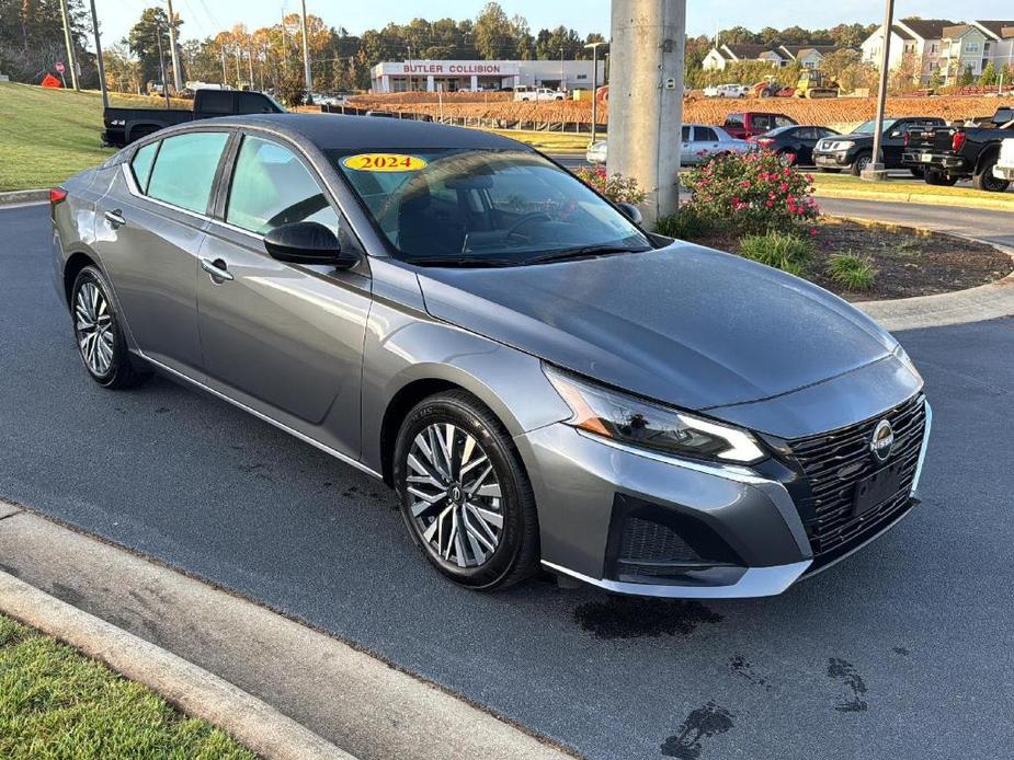 used 2024 Nissan Altima car, priced at $22,495