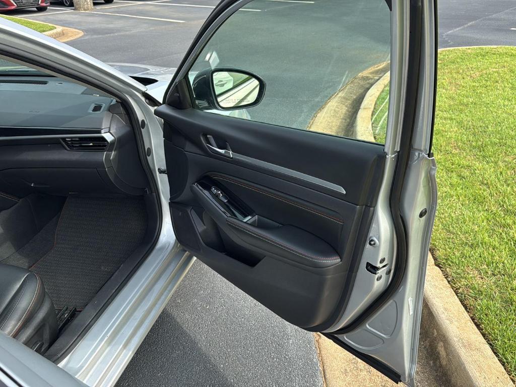 used 2023 Nissan Altima car, priced at $25,895