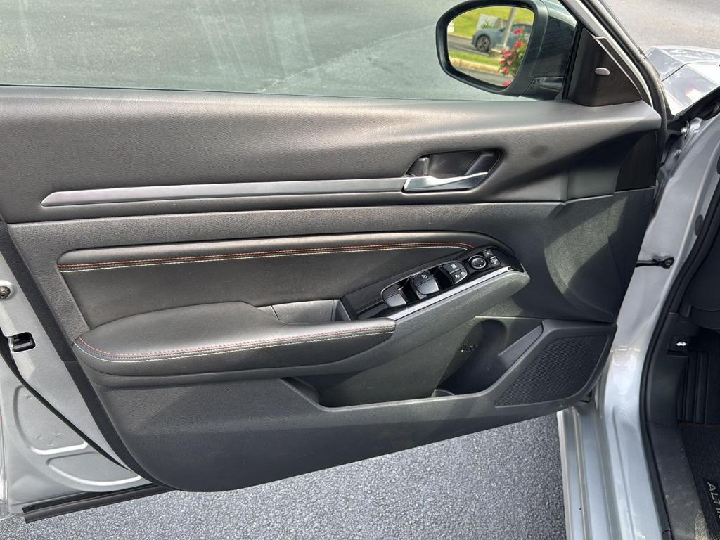 used 2023 Nissan Altima car, priced at $25,895