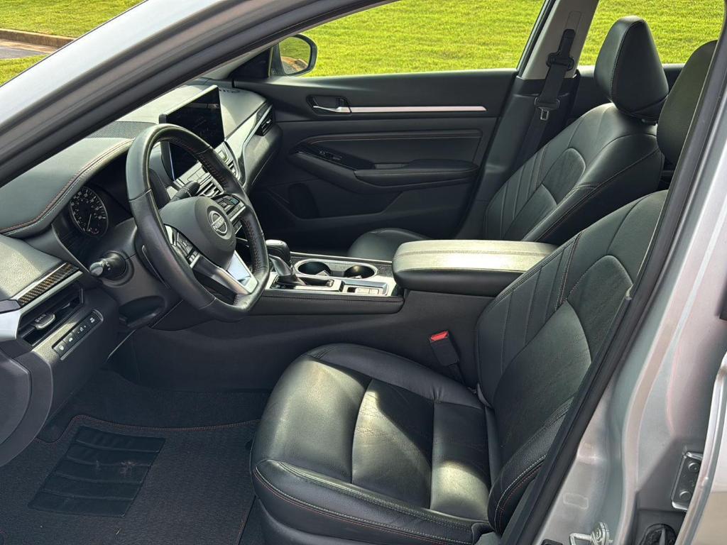 used 2023 Nissan Altima car, priced at $25,895
