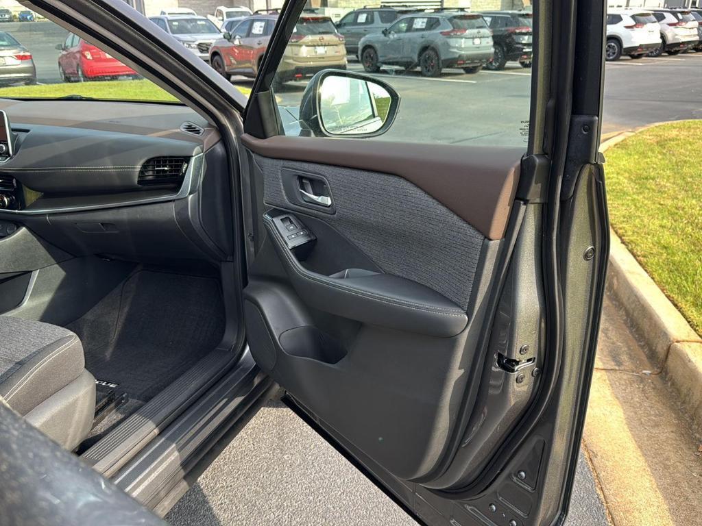 used 2023 Nissan Rogue car, priced at $28,186