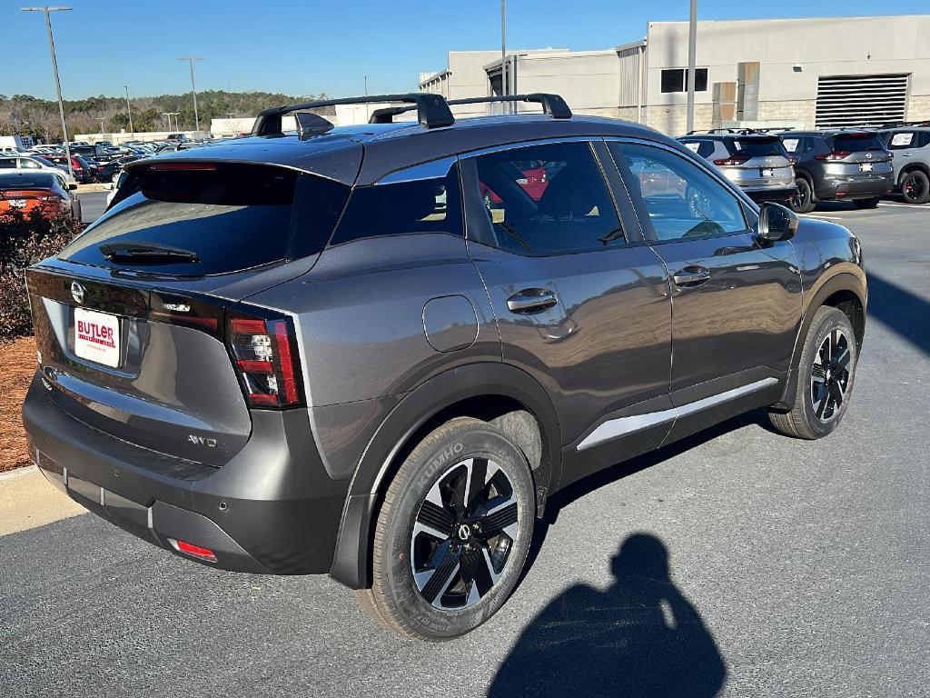 new 2025 Nissan Kicks car, priced at $29,460