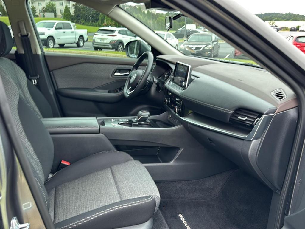 used 2022 Nissan Rogue car, priced at $22,495