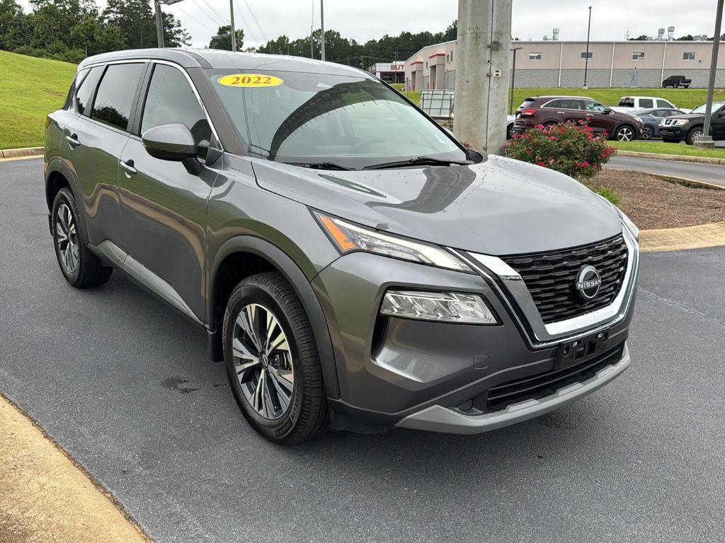 used 2022 Nissan Rogue car, priced at $22,495