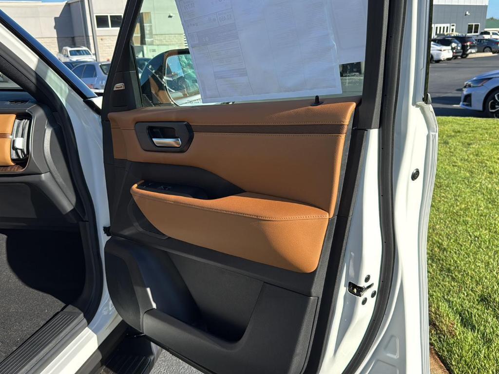 new 2026 Nissan Armada car, priced at $65,392