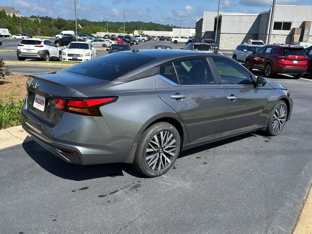new 2025 Nissan Altima car, priced at $26,644