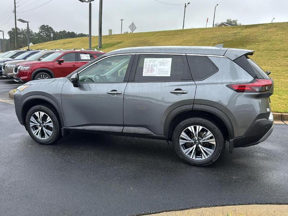 used 2022 Nissan Rogue car, priced at $25,211