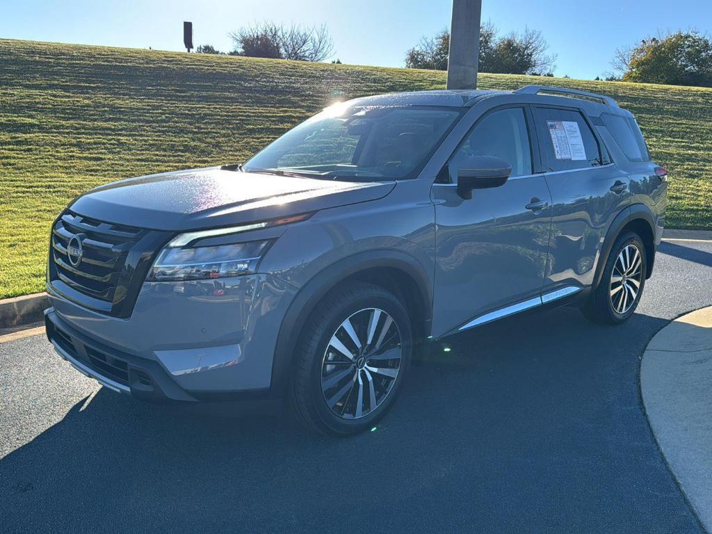 used 2024 Nissan Pathfinder car, priced at $39,995