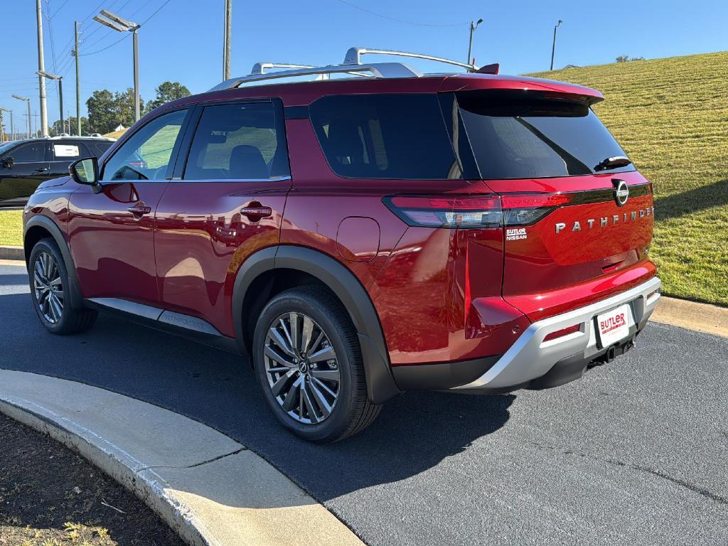 new 2025 Nissan Pathfinder car, priced at $42,703