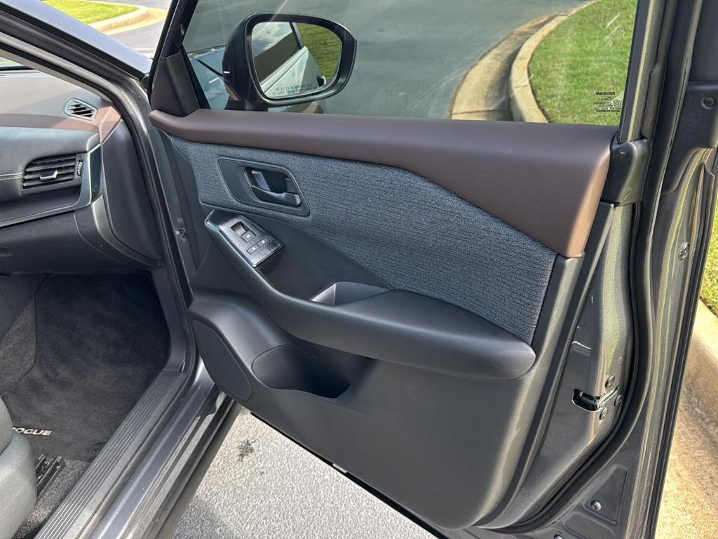 used 2023 Nissan Rogue car, priced at $24,495