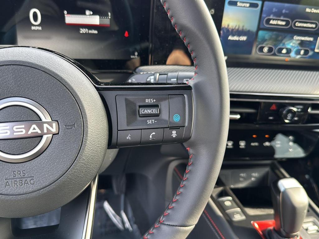 new 2025 Nissan Kicks car, priced at $29,098