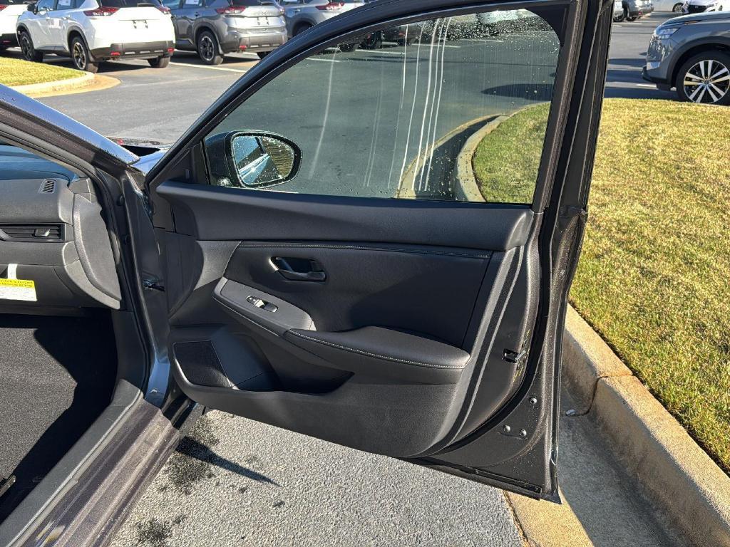 new 2025 Nissan Sentra car, priced at $22,112