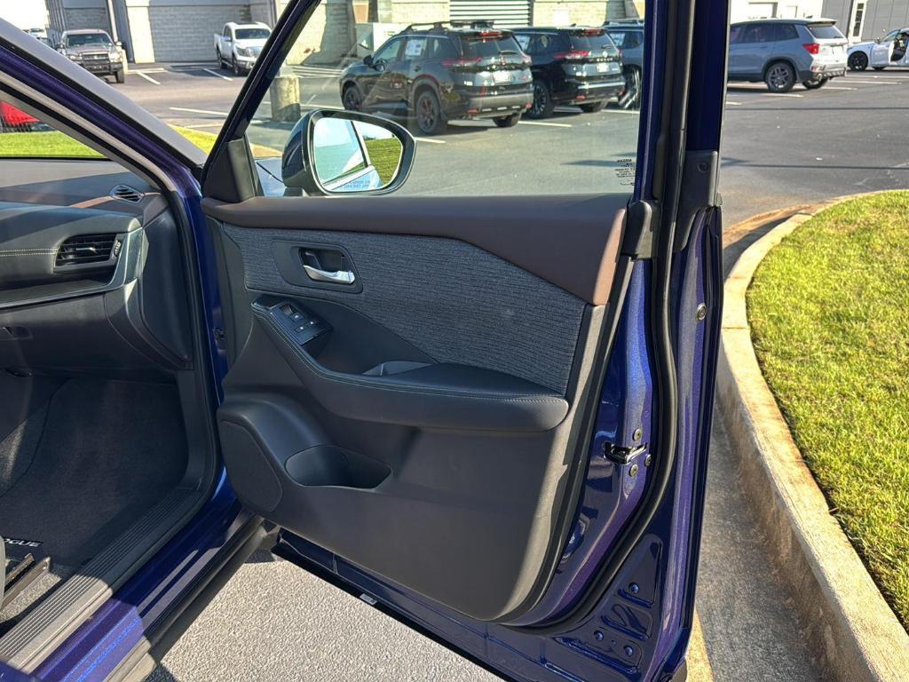 used 2023 Nissan Rogue car, priced at $27,695