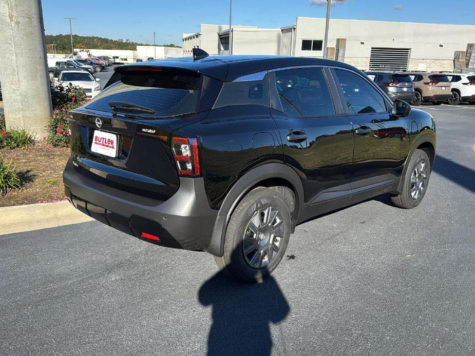 new 2025 Nissan Kicks car, priced at $23,725