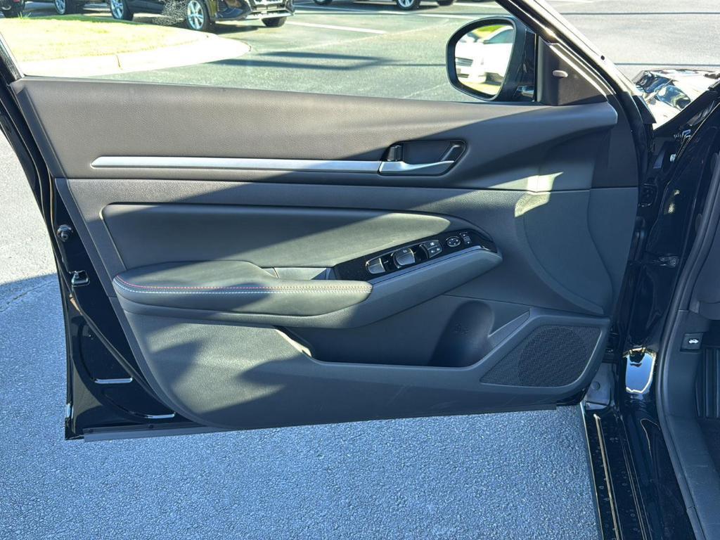 new 2025 Nissan Altima car, priced at $30,207