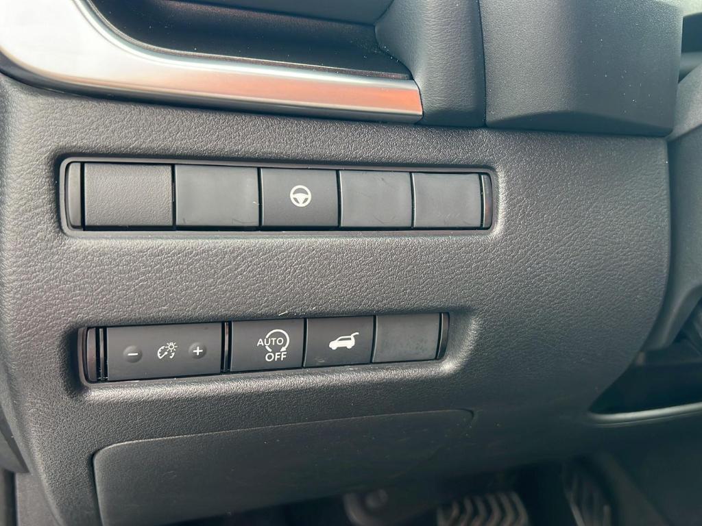 used 2024 Nissan Rogue car, priced at $22,790