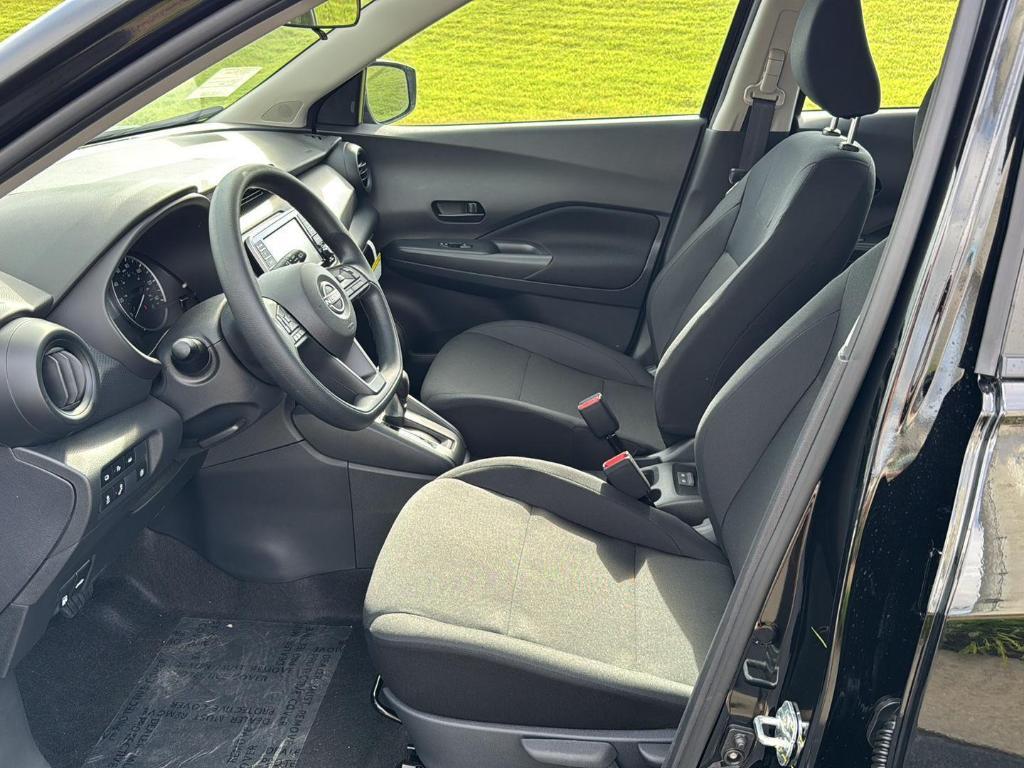 new 2025 Nissan Kicks Play car, priced at $21,645