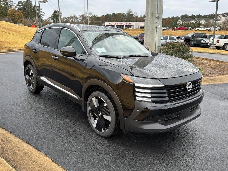 new 2025 Nissan Kicks car, priced at $32,085