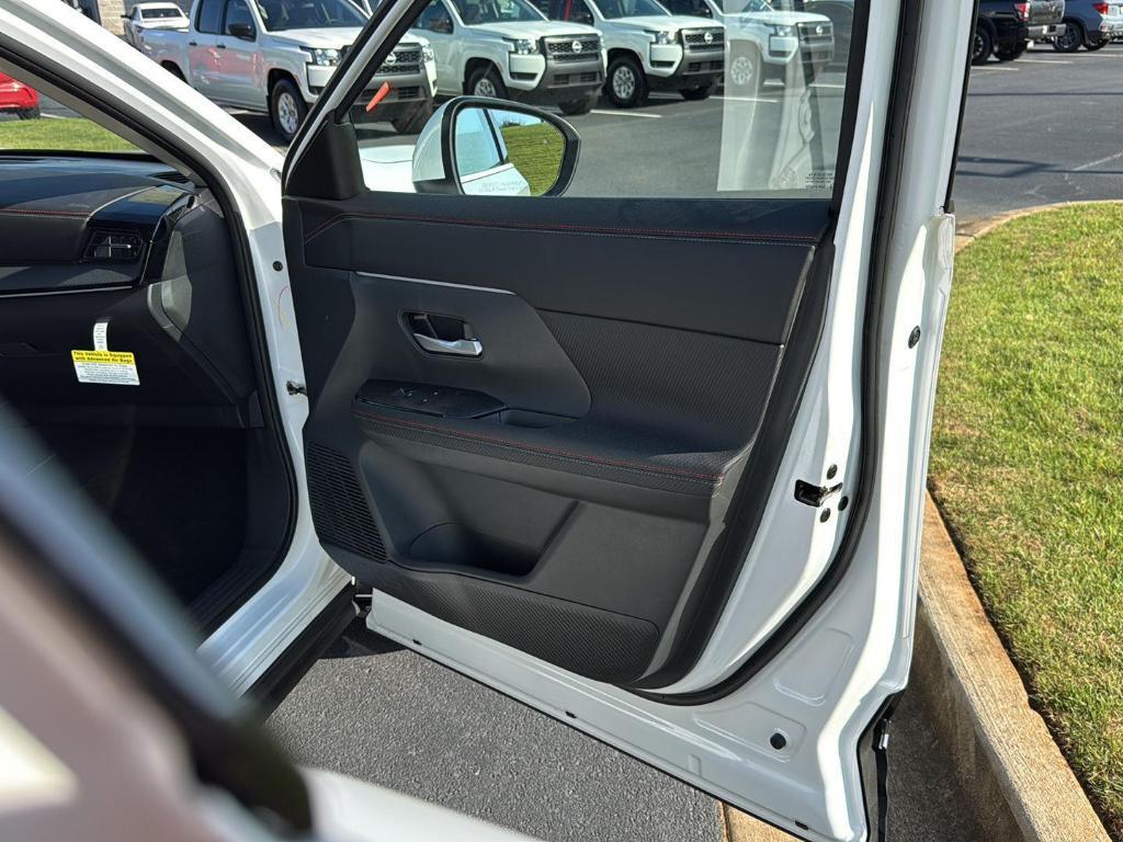 new 2025 Nissan Kicks car, priced at $25,413