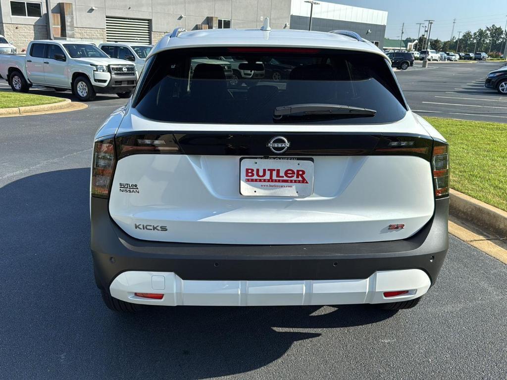 new 2025 Nissan Kicks car, priced at $25,413