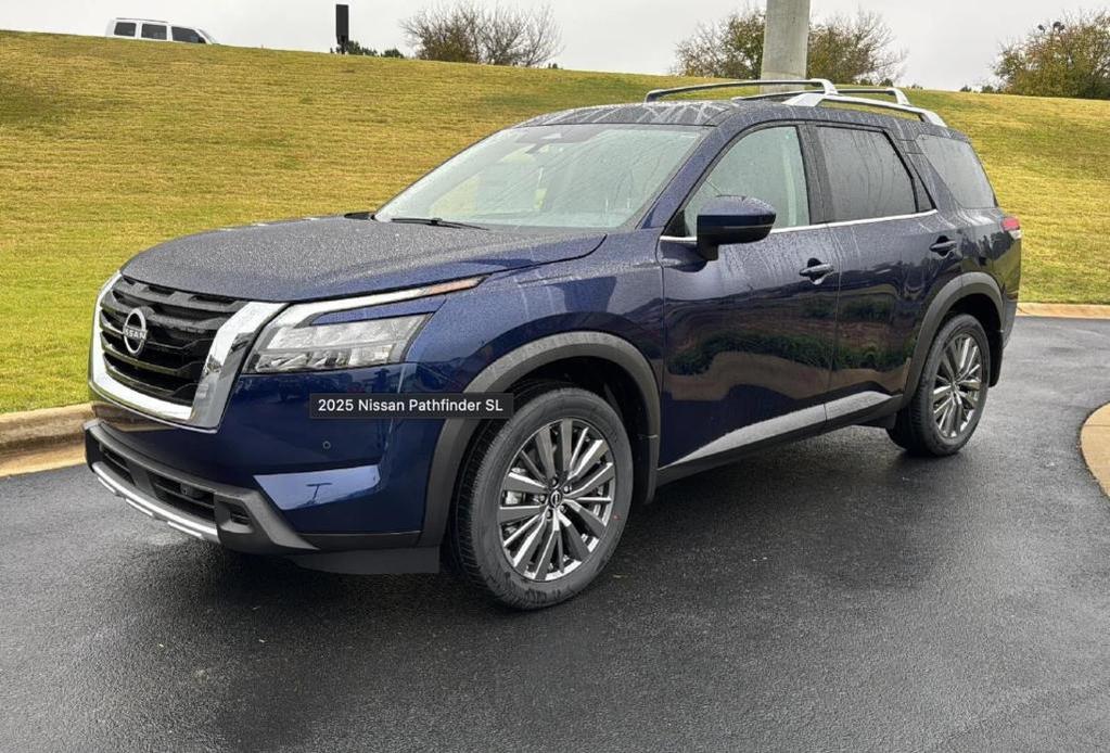 new 2025 Nissan Pathfinder car, priced at $48,690