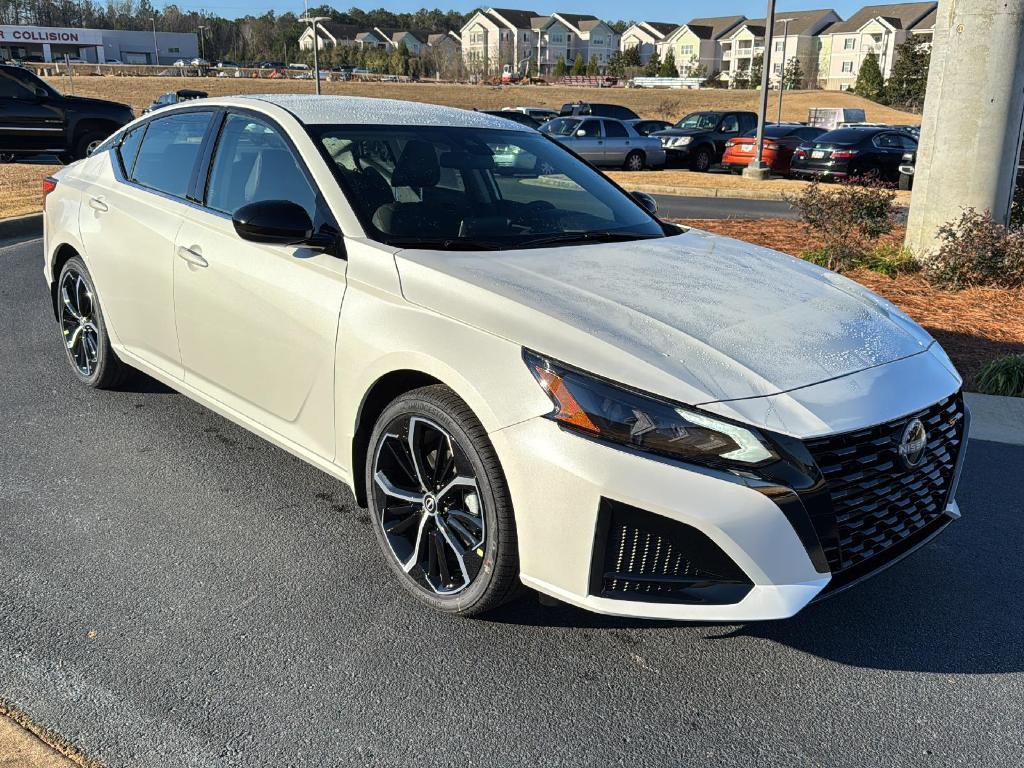 new 2025 Nissan Altima car, priced at $28,422