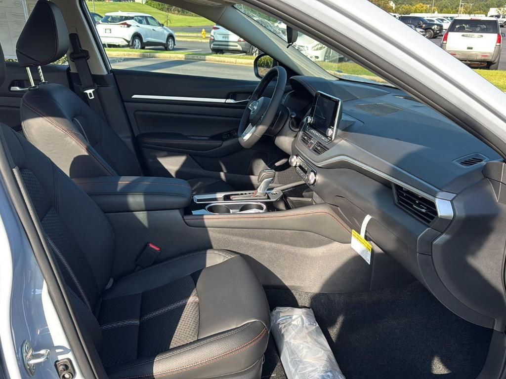 new 2025 Nissan Altima car, priced at $28,450