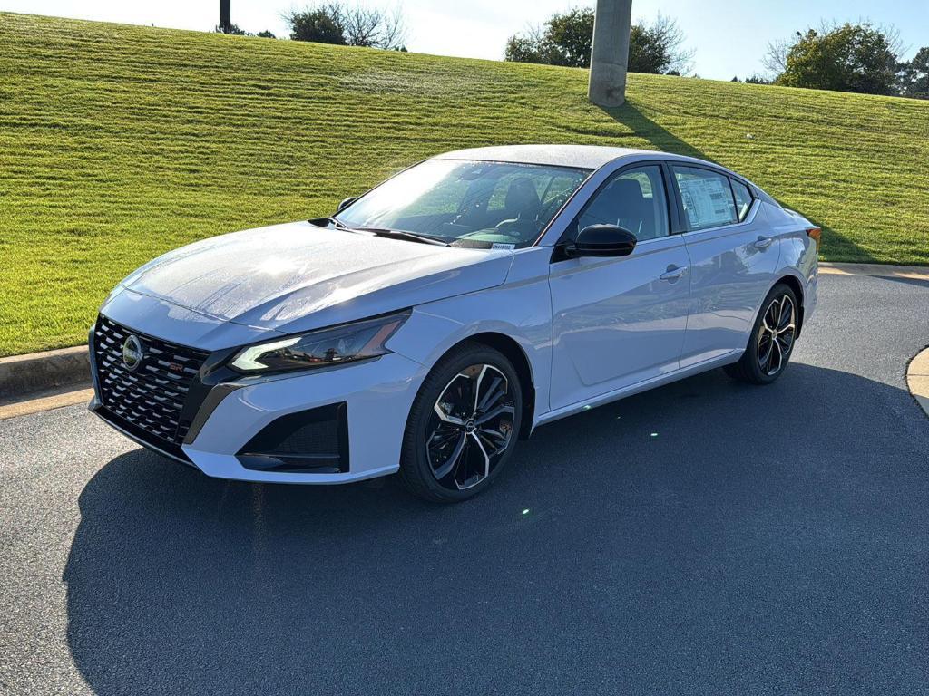 new 2025 Nissan Altima car, priced at $28,450