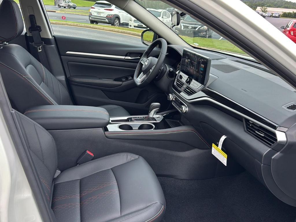 new 2025 Nissan Altima car, priced at $30,607
